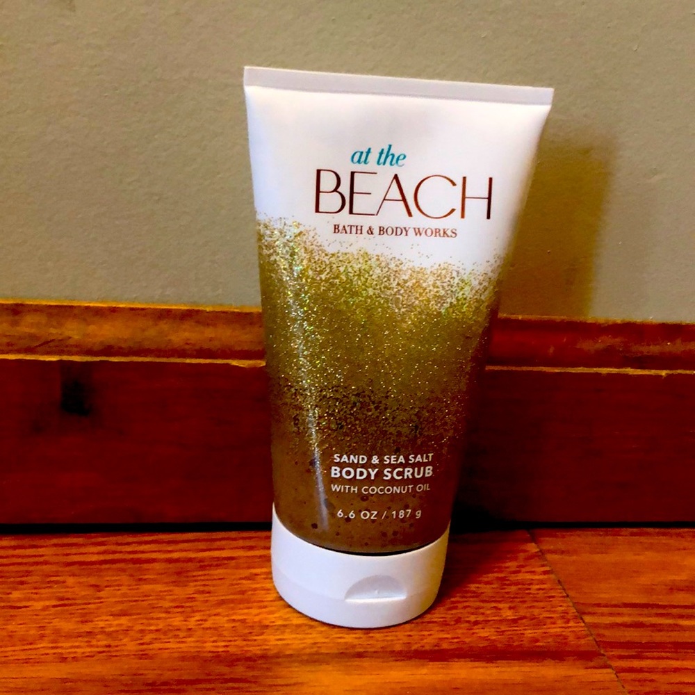 At The Beach Body Scrub